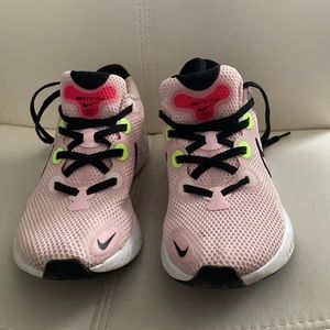Nike Women Sneakers